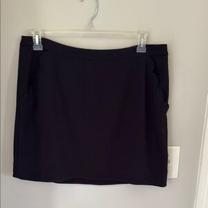 Banana Republic Elegant Black Scalloped Skirt